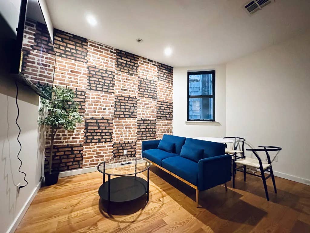 Nostrand Avenue Room #