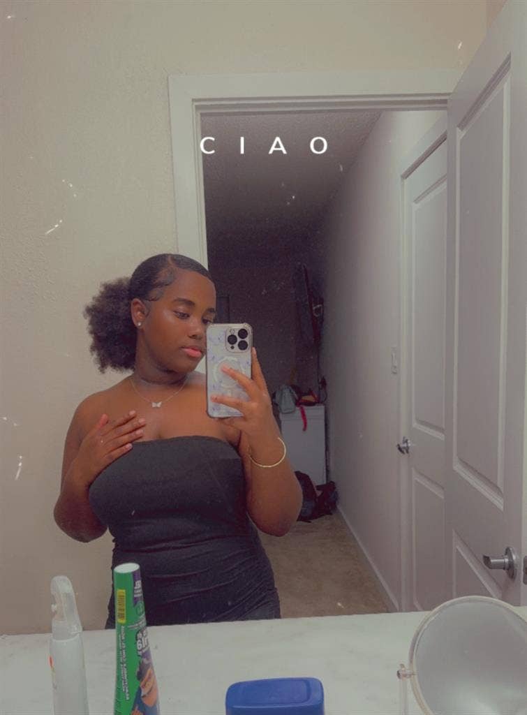 Private Bedroom w/ shared Bath