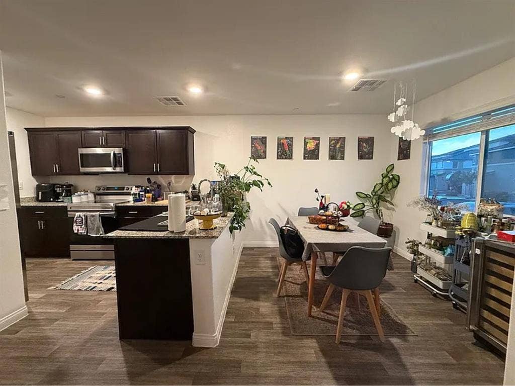 Townhouse with patio and garage