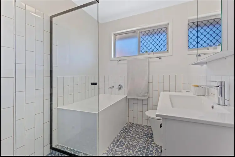 Bedroom in apartment with courtyard