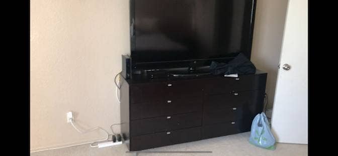 Master Bedroom For Rent