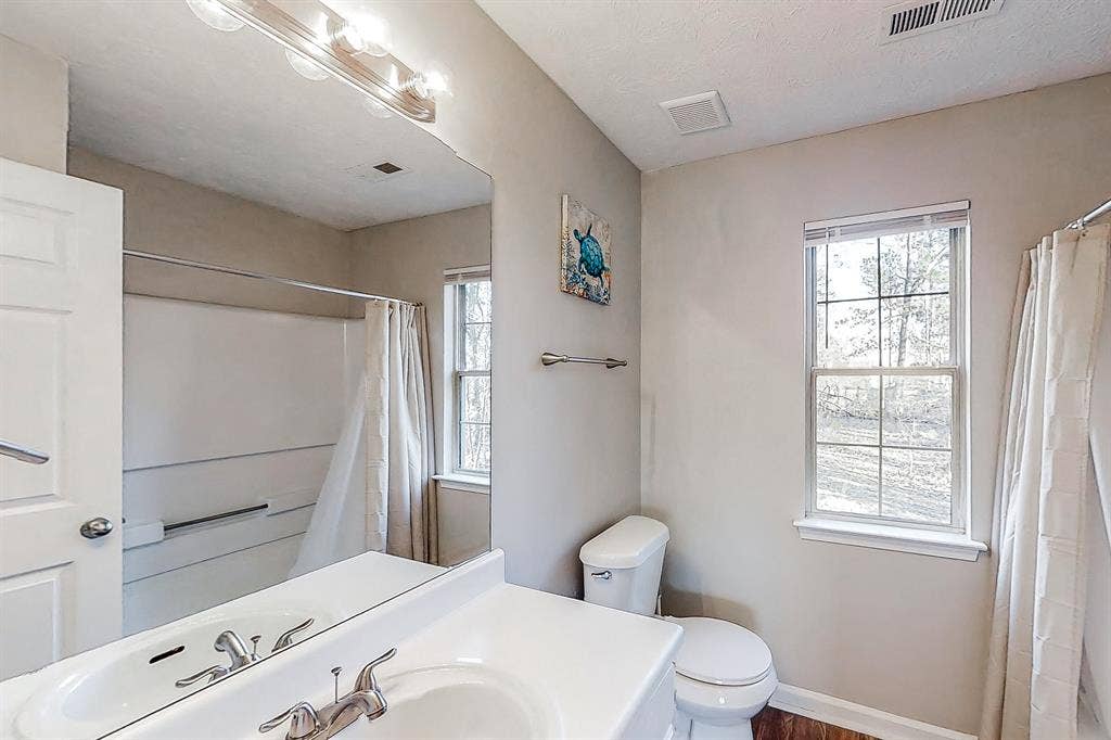 9 BR in Conley