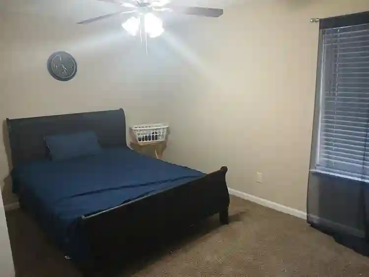 5 BR in Union City
