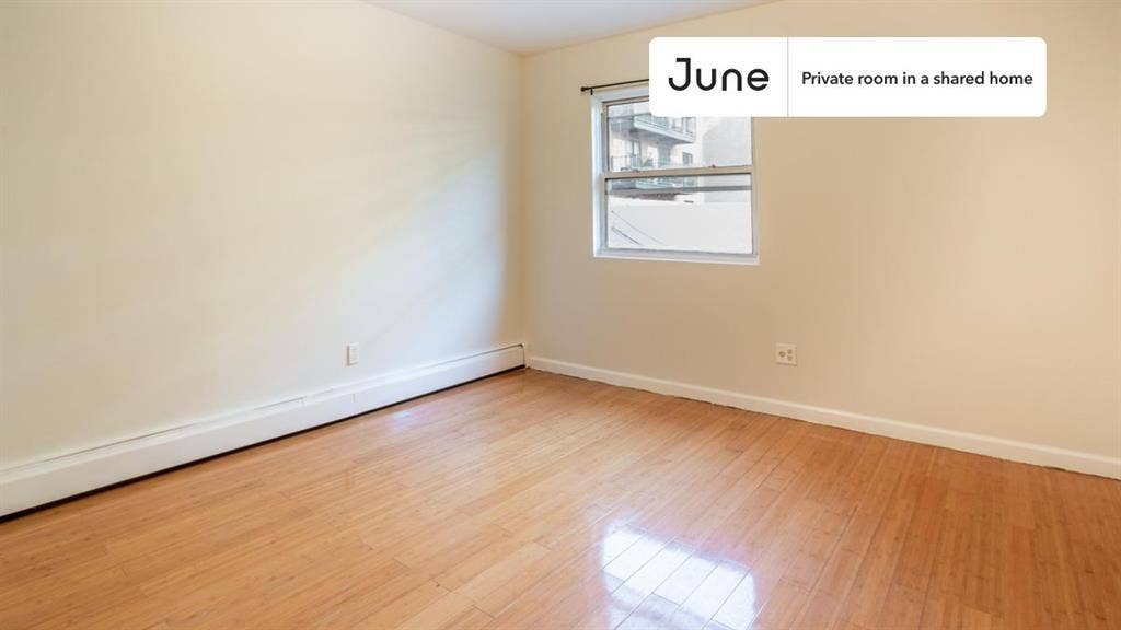 4 BR in New York City