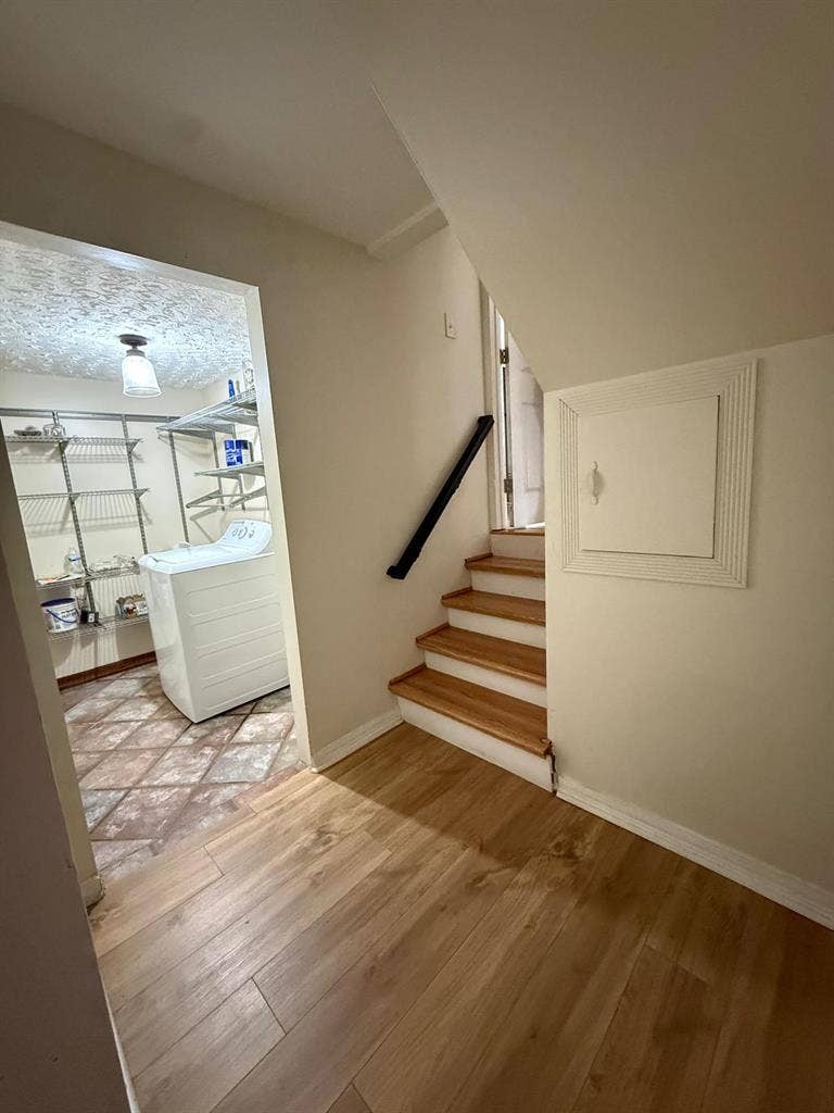 Linda Casa en Suwanne para Arrendar