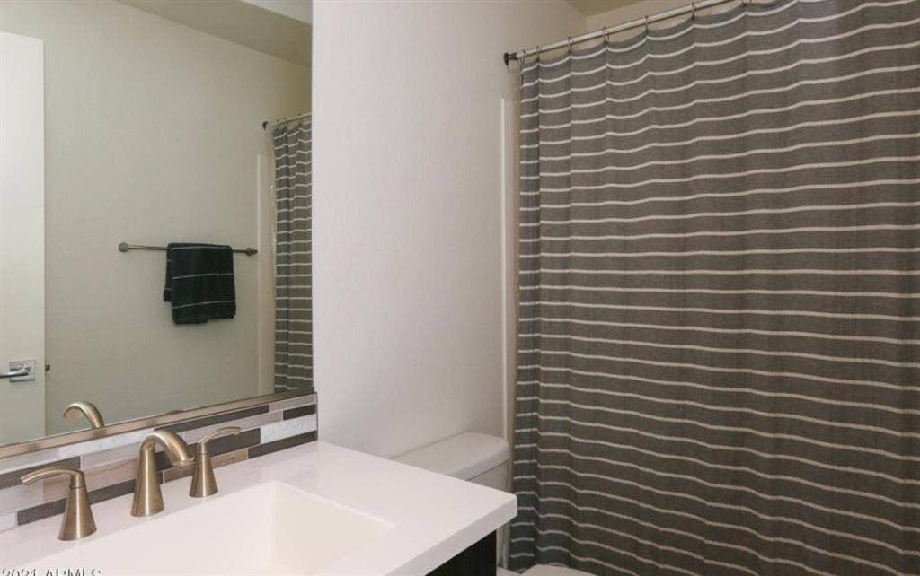 Well-maintained 7-year-old condo.