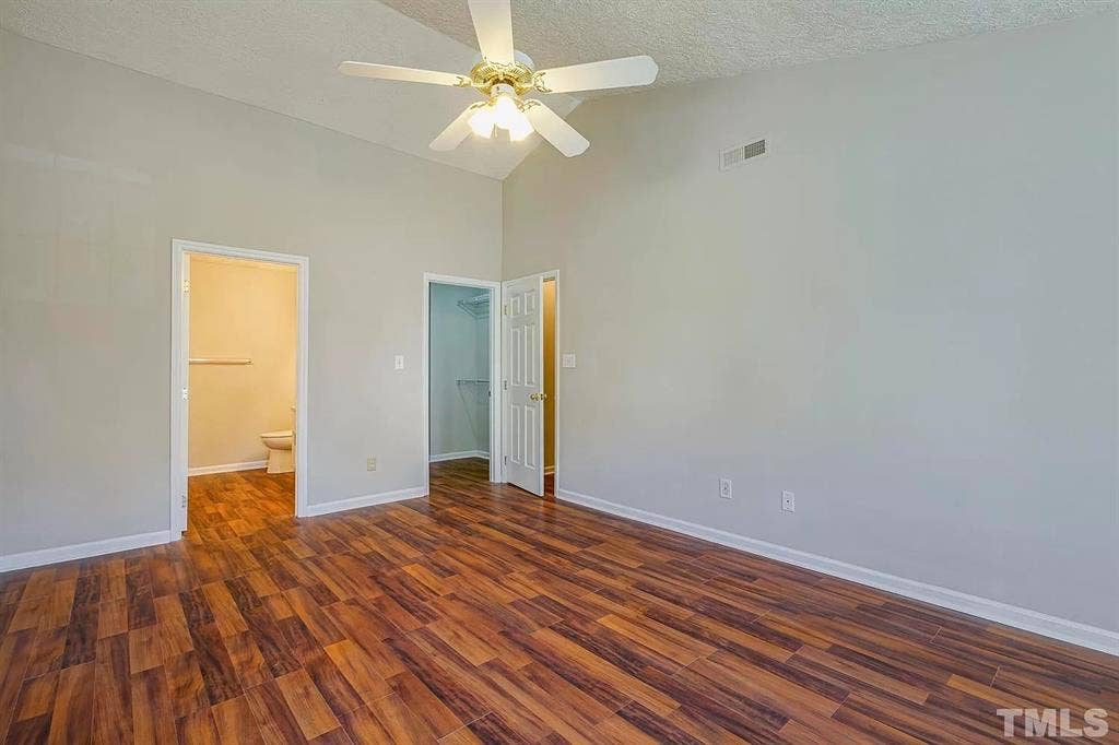3 BR in Durham