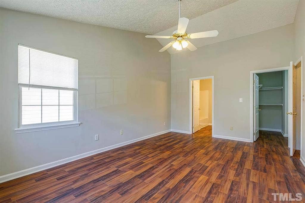 3 BR in Durham