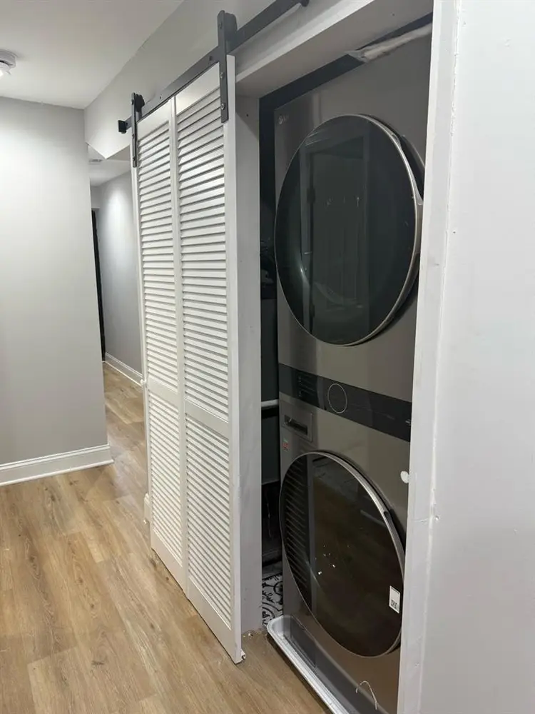 Private bedroom in Peaceful Home