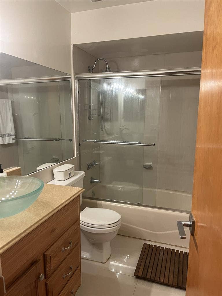 Private Room with Bathroom