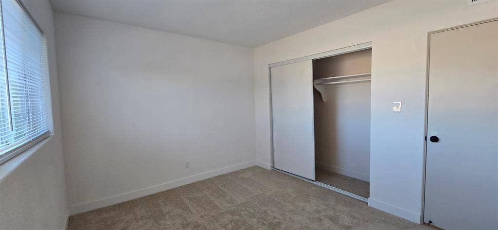 Private Room-All Utilities Included