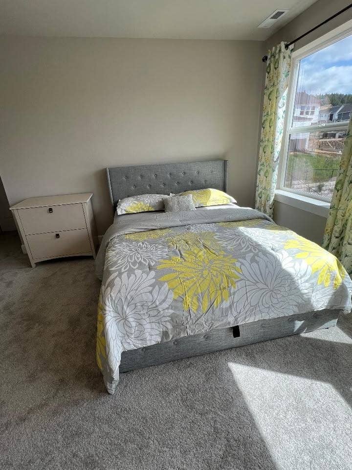 Looking for nice and neat roommate