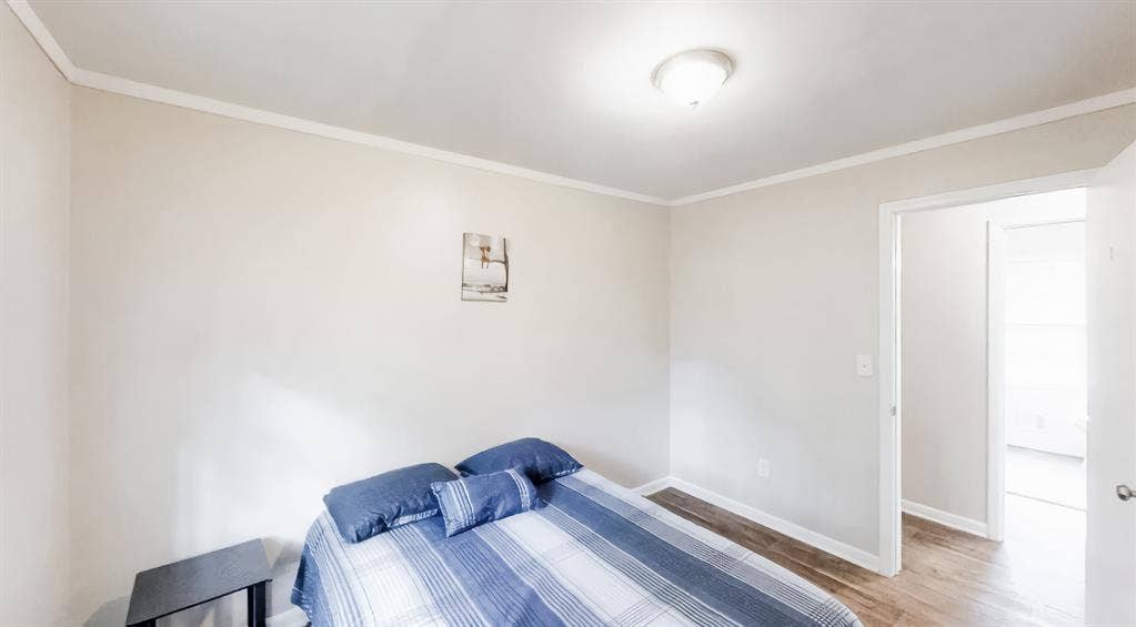 6 BR in Atlanta
