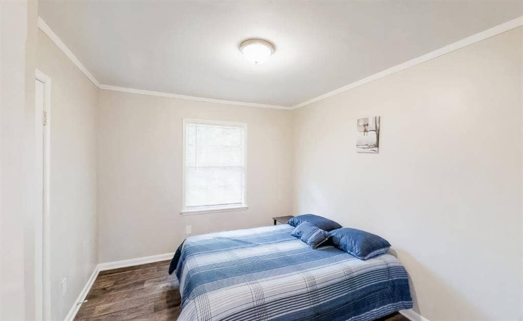 6 BR in Atlanta