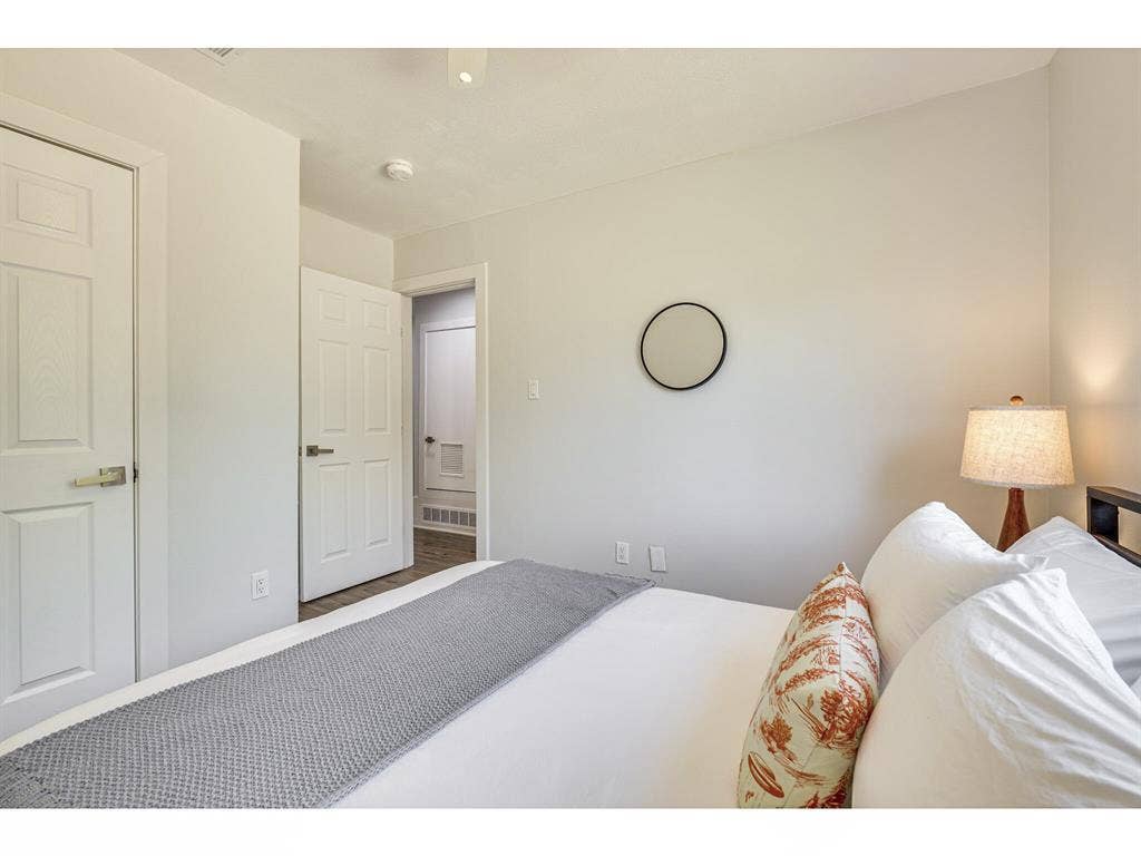4 BR in Taylor