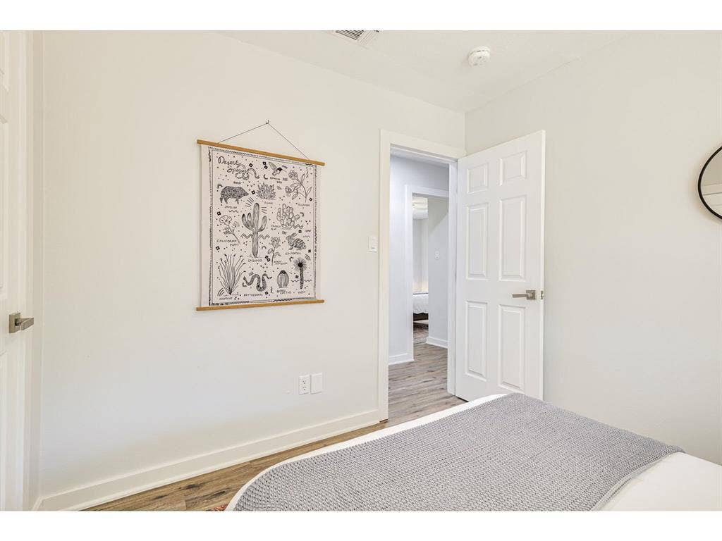 4 BR in Taylor