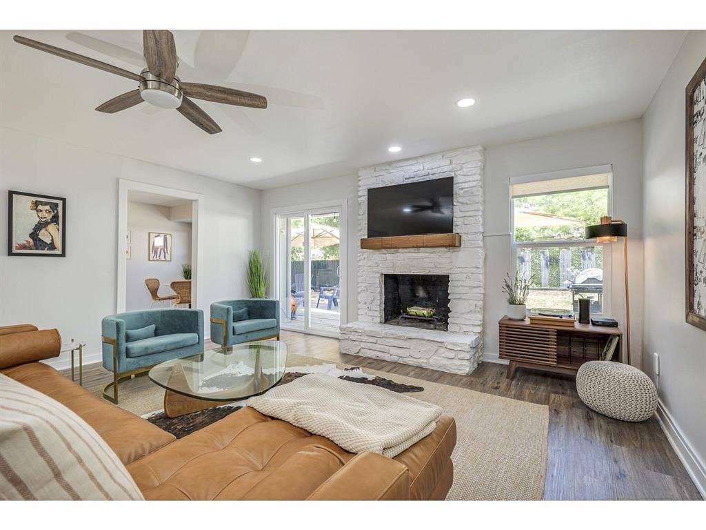 4 BR in Taylor