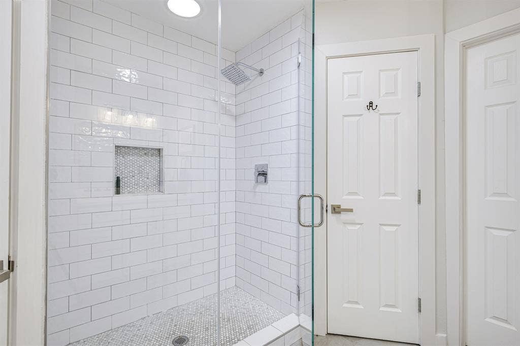 4 BR in Taylor