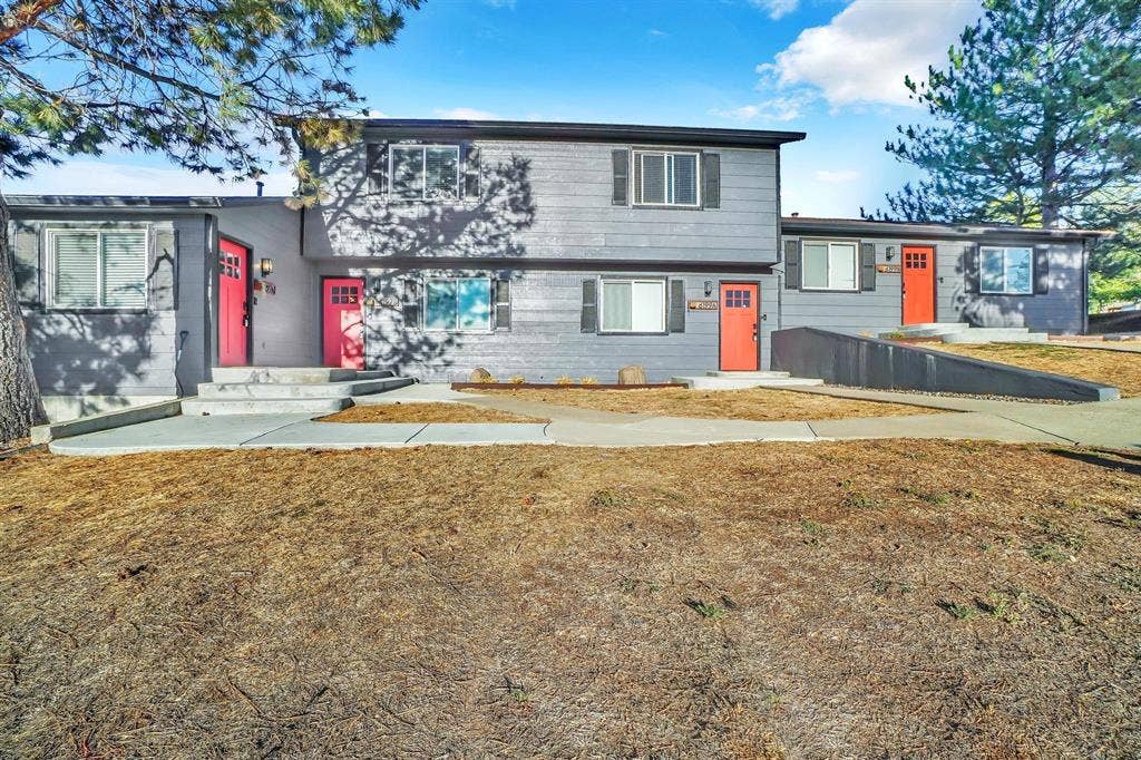 2 BR in Arvada