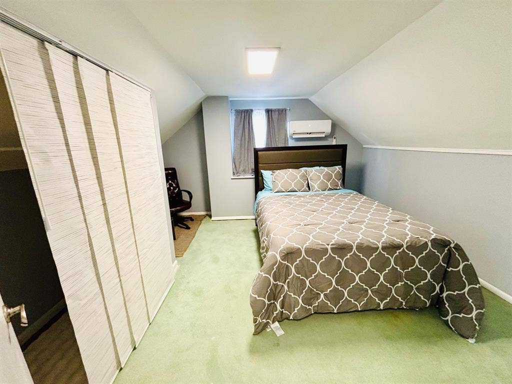 4 BR in Glen Burnie