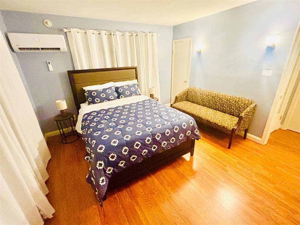 4 BR in Glen Burnie