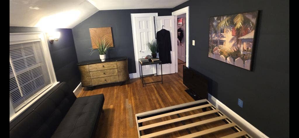 Room for rent in Plainfield Van Wyk