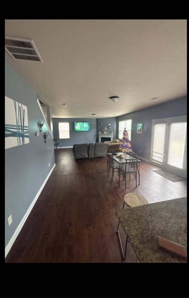 Atlanta Ga .2 rooms for rent