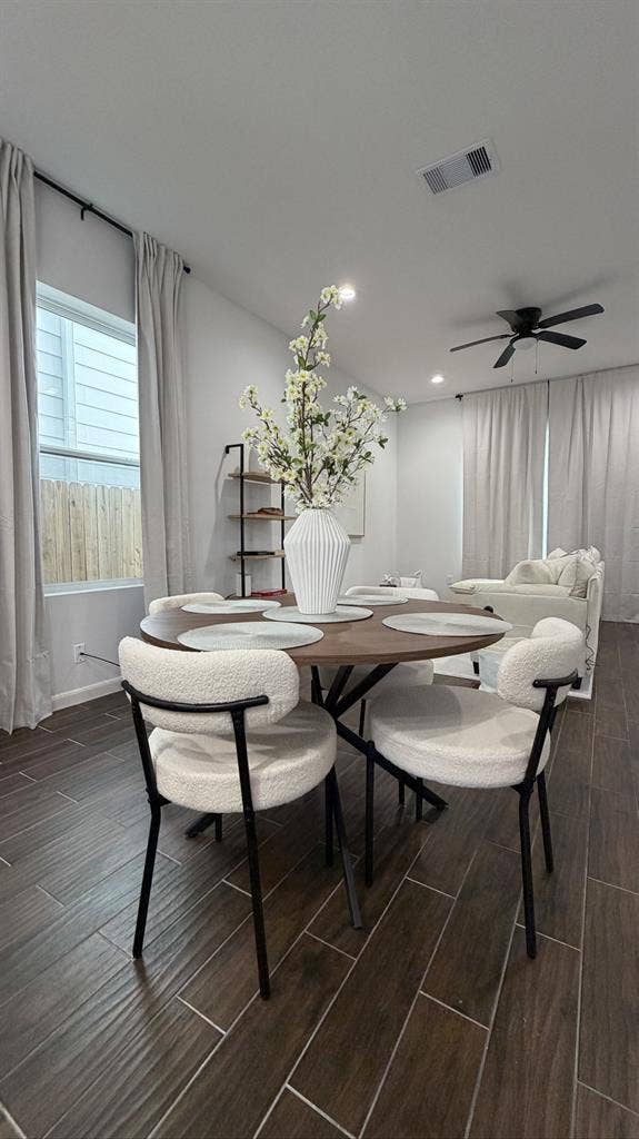 Luxury private room & bath