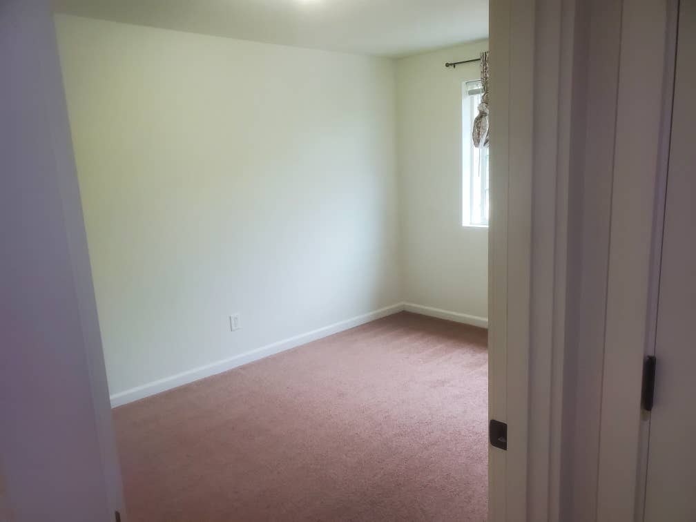 Room 5 Minutes from Linn-Benton