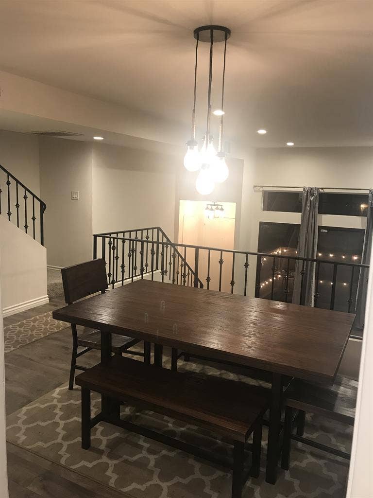Room in BA Townhome - $1300/mo
