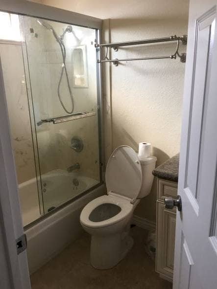 large Master room for rent