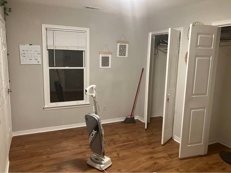 Cozy Master Bedroom in Downtown