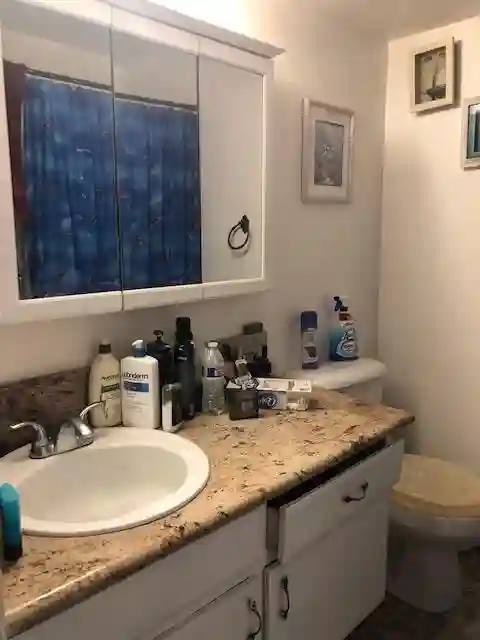 House at end of private street