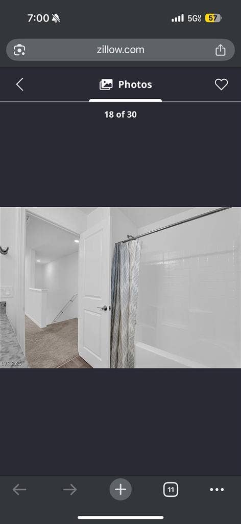 Room Available in E Vegas