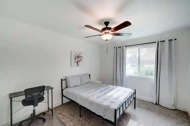 7 BR in Mesa