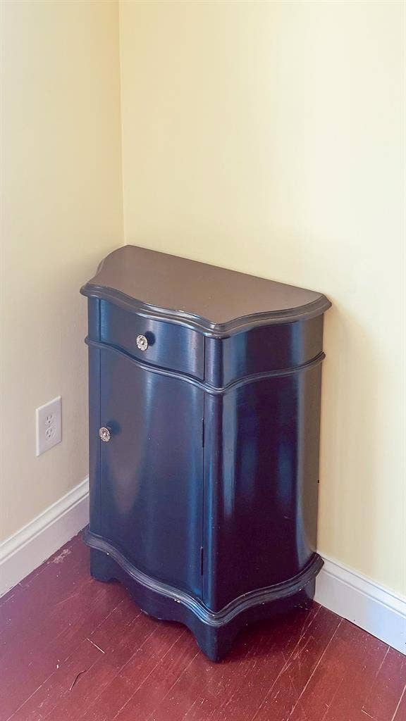 3 BR in Adelphi