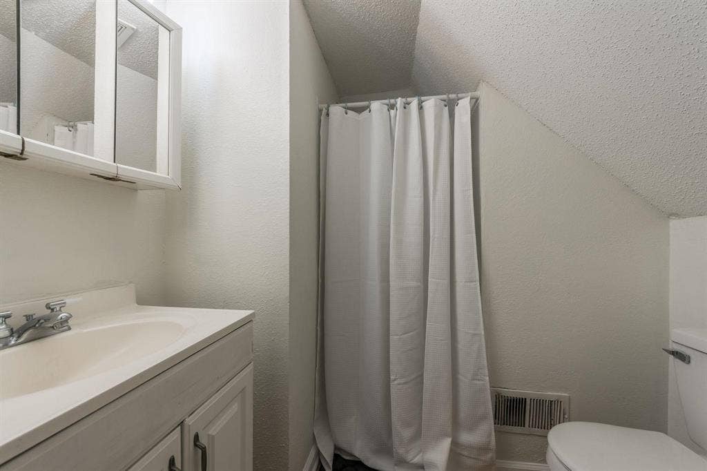 7 BR in Kansas City