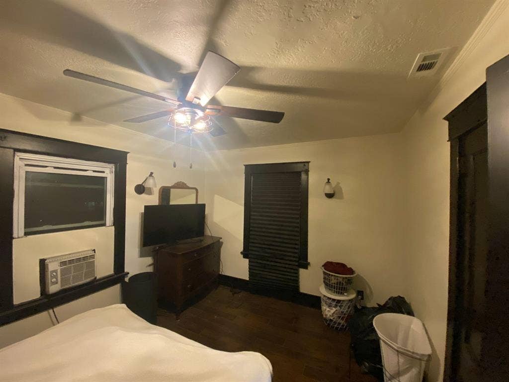 3 BR in Independence