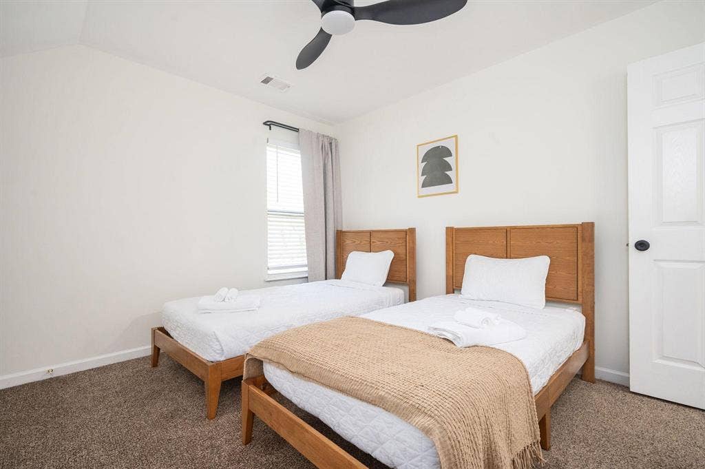 4 BR in Atlanta