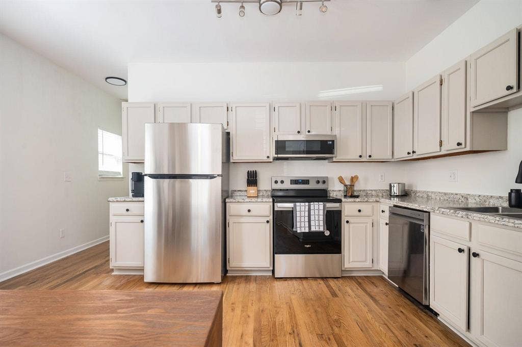 4 BR in Atlanta