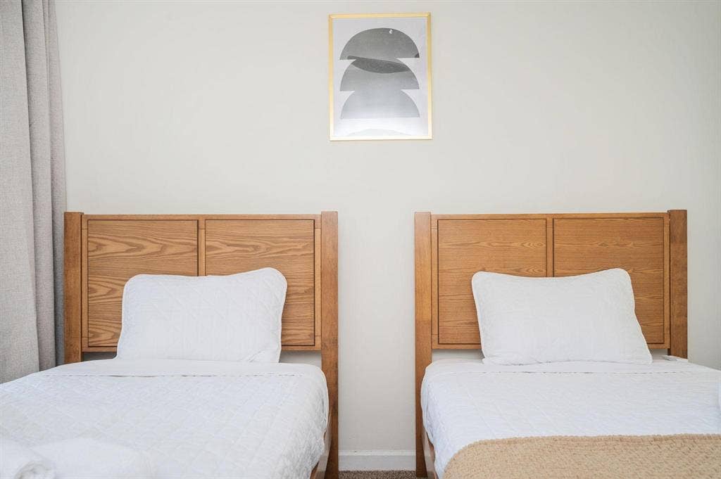 4 BR in Atlanta