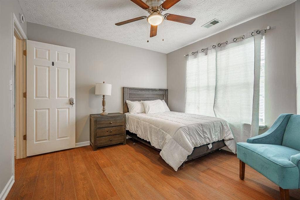 9 BR in Union City