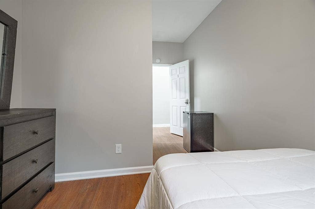 9 BR in Union City