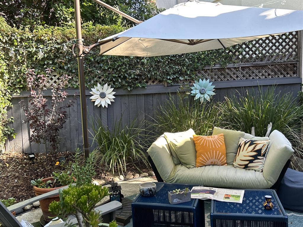 Private room in Calabasas.