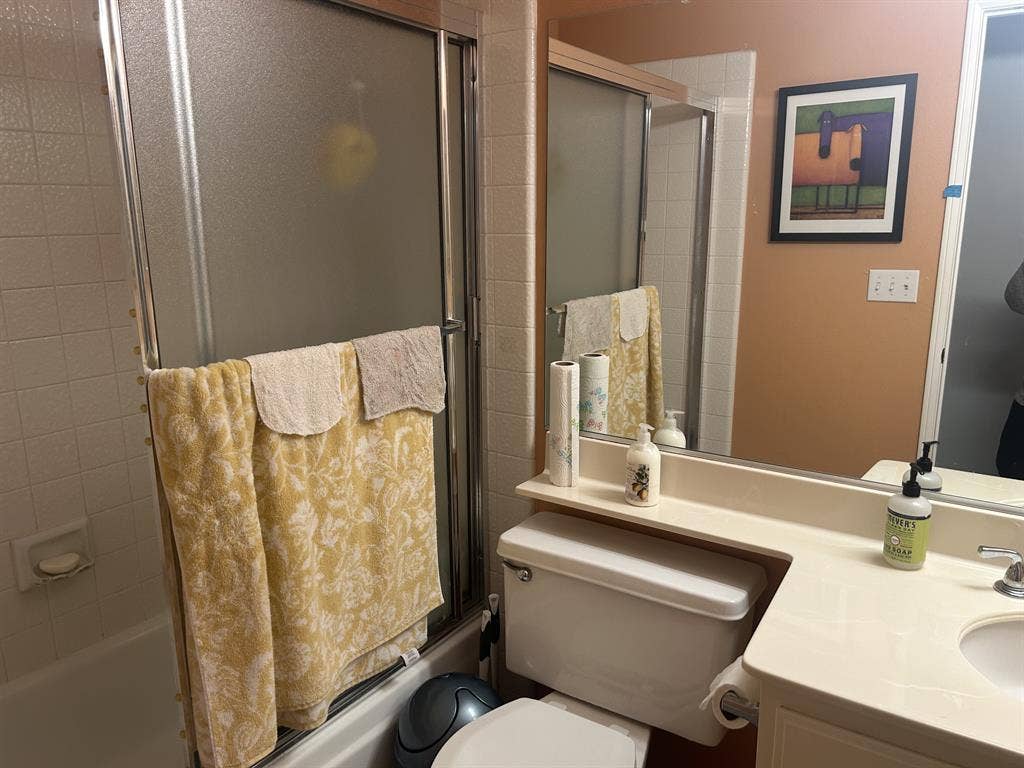 Private furnished Room in Calabasas