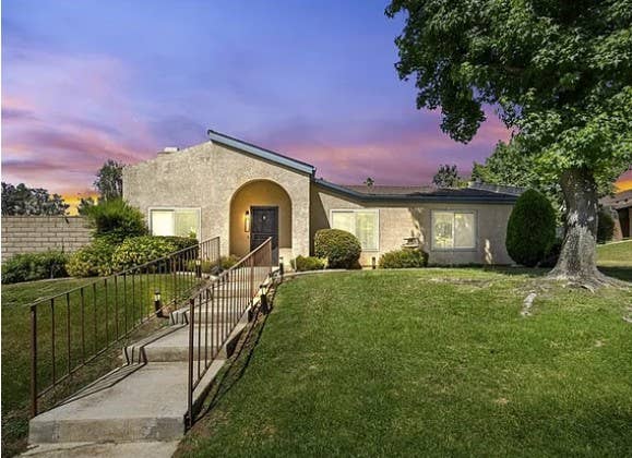 Peaceful Rooms for Rent Redlands CA