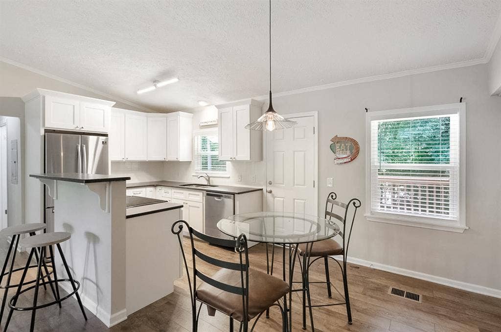 4 BR in Atlanta