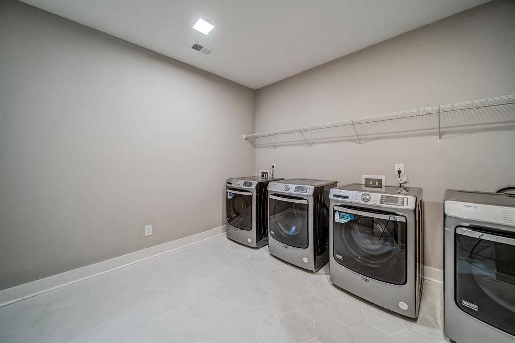 5 BR in Atlanta