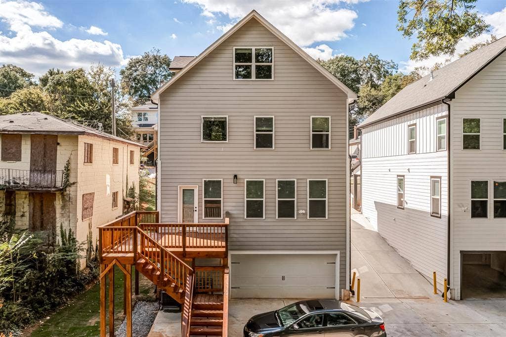 5 BR in Atlanta