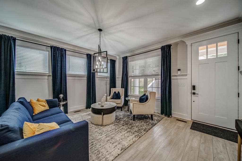 5 BR in Atlanta